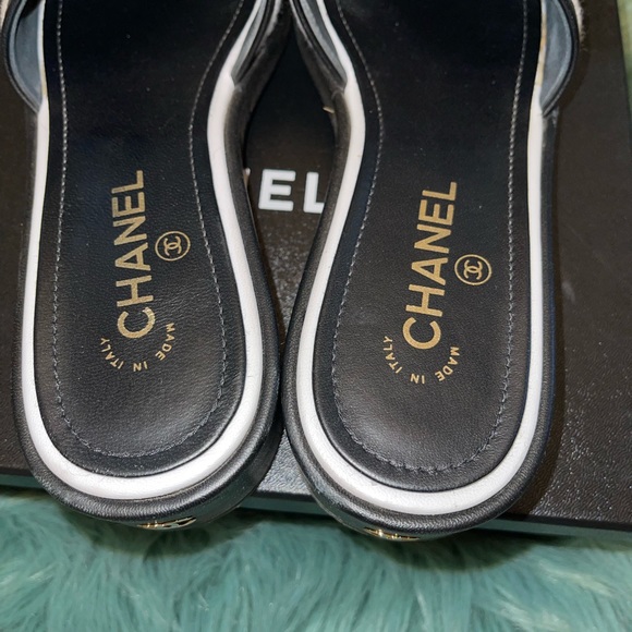 Chanel slides - Picture 4 of 7